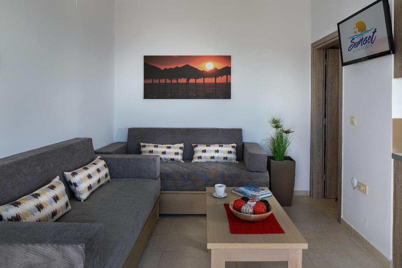 Sunset Elafonisi Apartments Livadia  Exterior photo